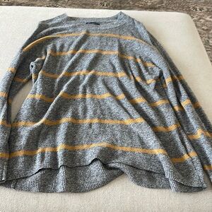 American eagle jegging fit sweater. Size medium.